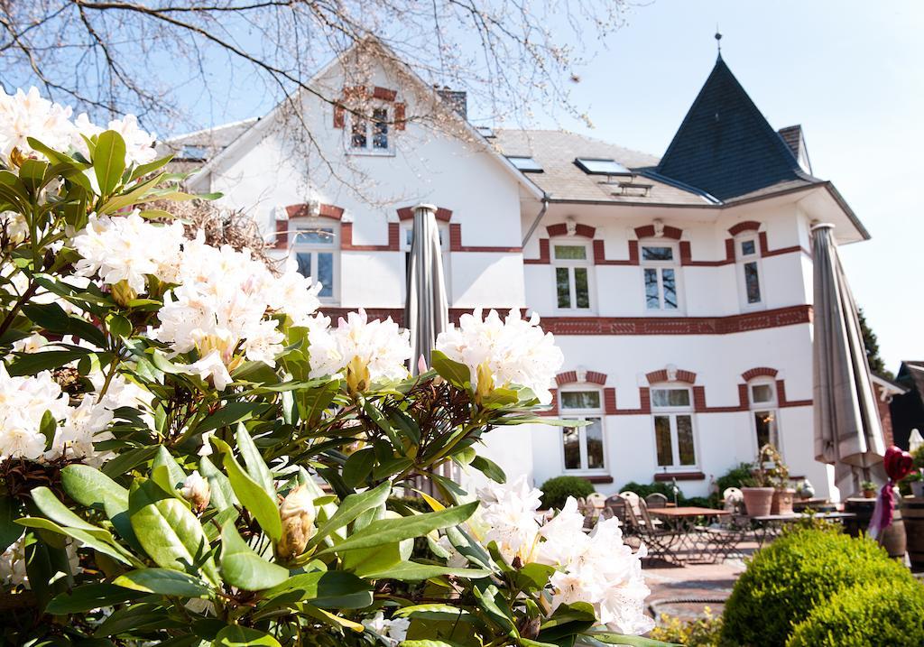 Heinsens Ellerbek Bed & Breakfast Ngoại thất bức ảnh