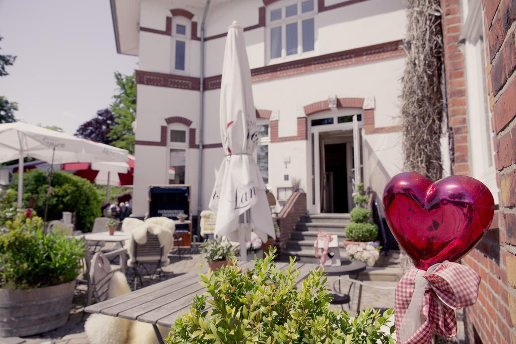 Heinsens Ellerbek Bed & Breakfast Ngoại thất bức ảnh