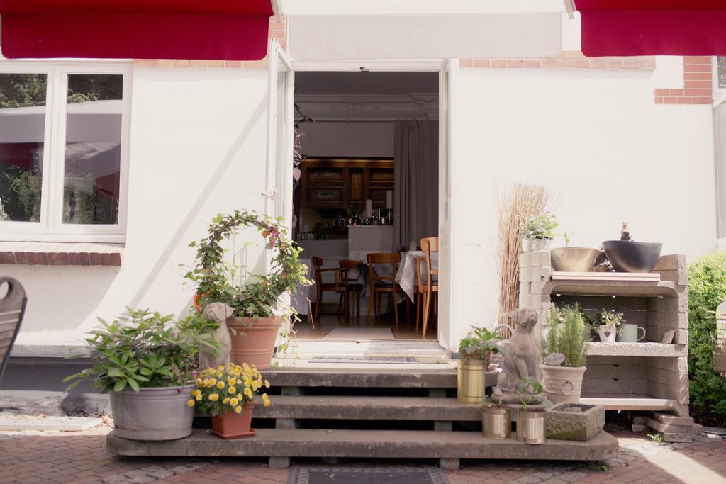 Heinsens Ellerbek Bed & Breakfast Ngoại thất bức ảnh