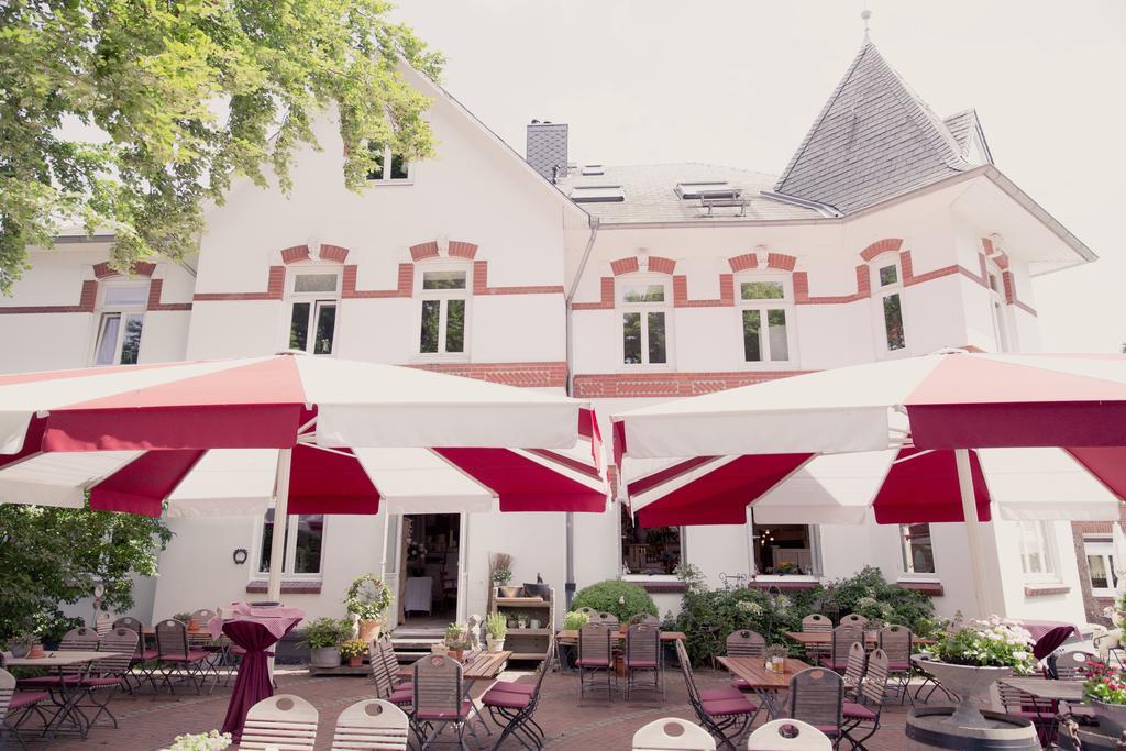 Heinsens Ellerbek Bed & Breakfast Ngoại thất bức ảnh