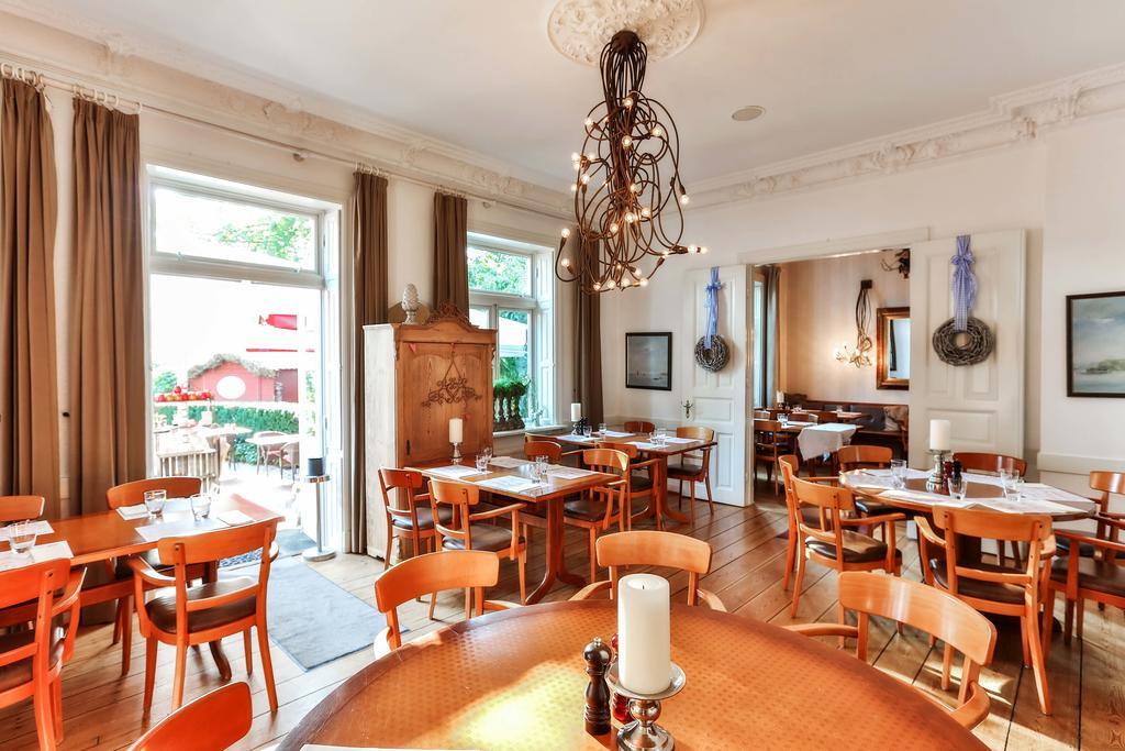 Heinsens Ellerbek Bed & Breakfast Ngoại thất bức ảnh