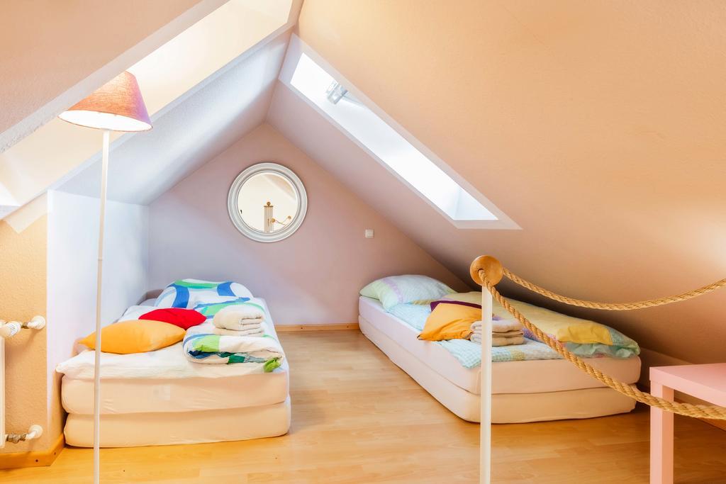 Heinsens Ellerbek Bed & Breakfast Ngoại thất bức ảnh