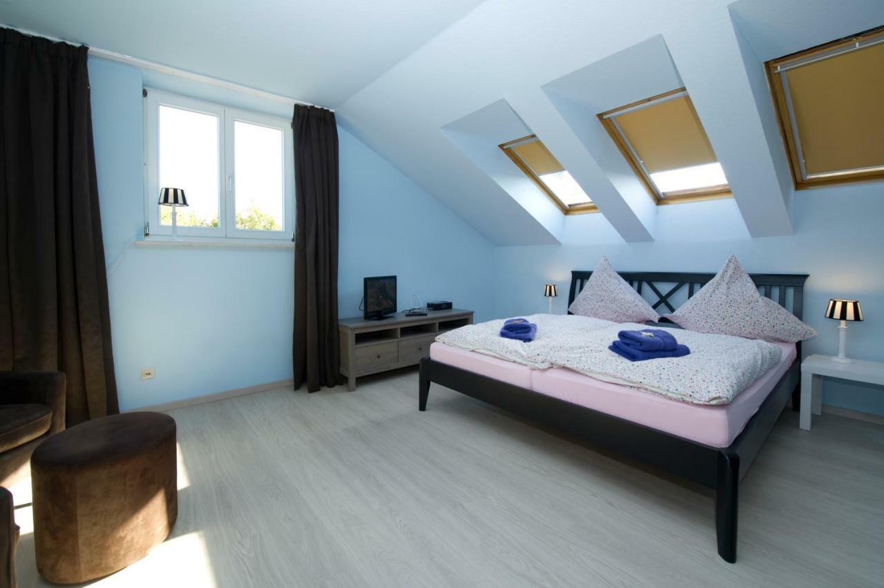 Heinsens Ellerbek Bed & Breakfast Phòng bức ảnh